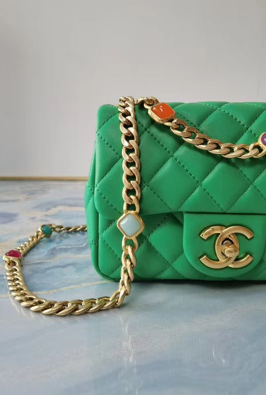 Chanel flap bag Lambskin Resin & Gold-Tone Metal AS2379 green