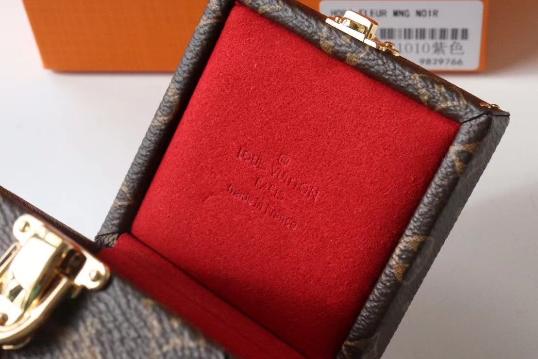 Louis Vuitton ECRIN DECLARATION M21010 red