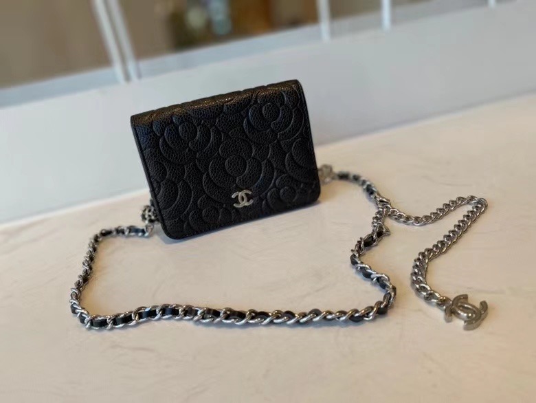 chanel classic clutch with chain Lambskin & Gold-Tone Metal AP3318 black