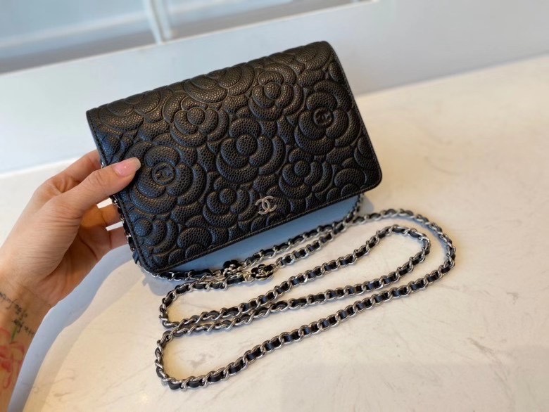 chanel classic clutch with chain Lambskin & silver-Tone Metal AP3317 black