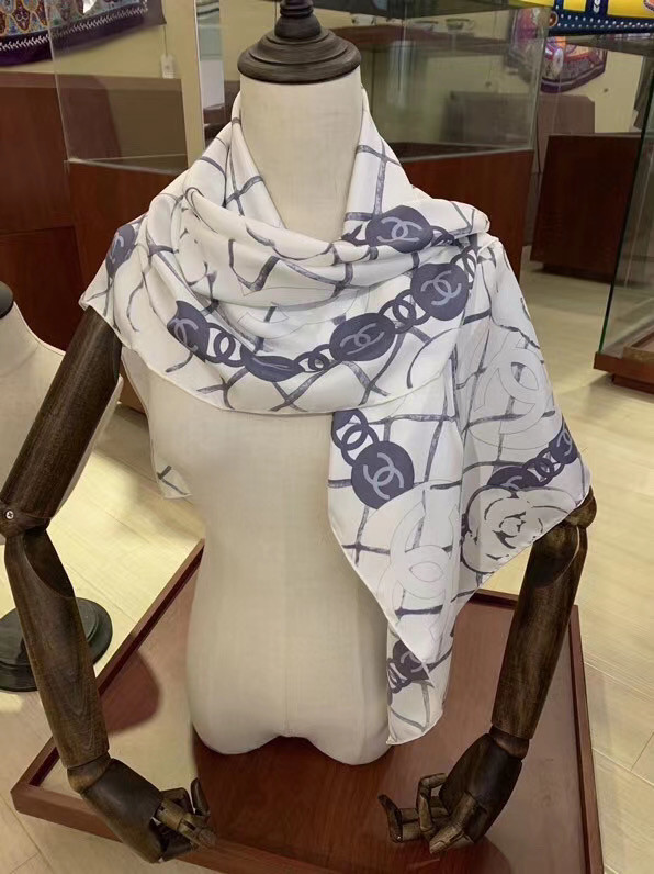 Chanel Cashmere Scarf CH2375-3