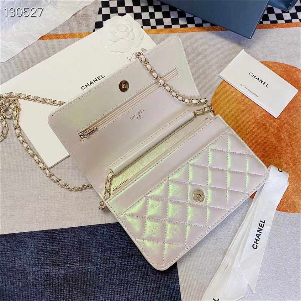 Chanel WOC Original Sheepskin Leather Flap cross-body bag V33814 Pearlescent white Silver chain