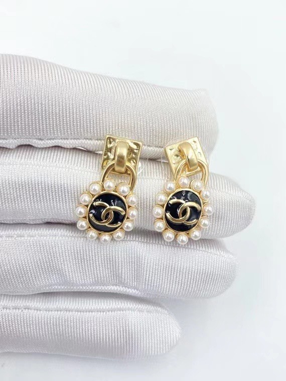 Chanel Earrings CE6141