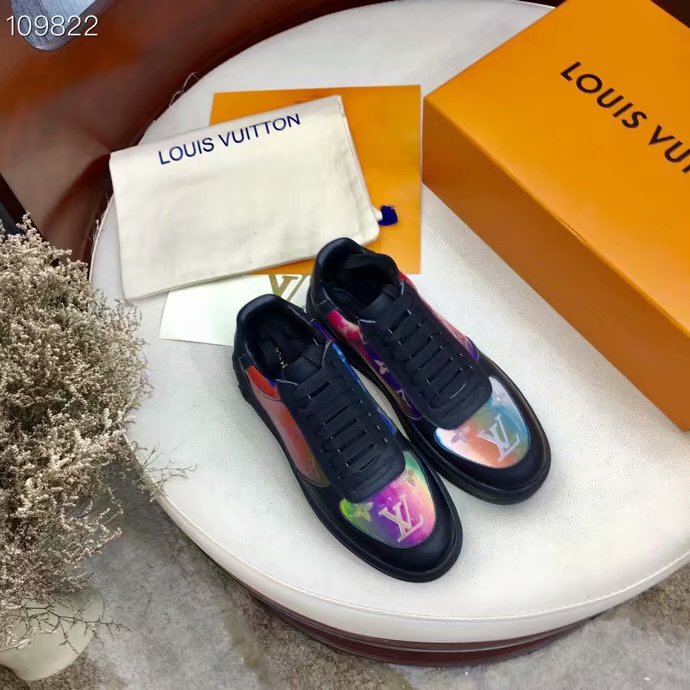 Louis Vuitton Shoes LV1077DC-3