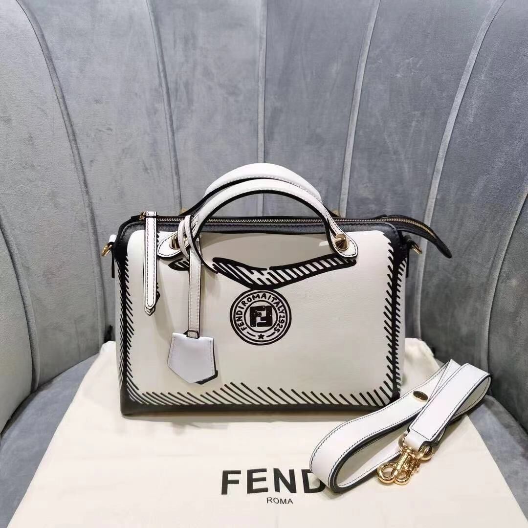 FENDI Original Leather Bag FD6588 White