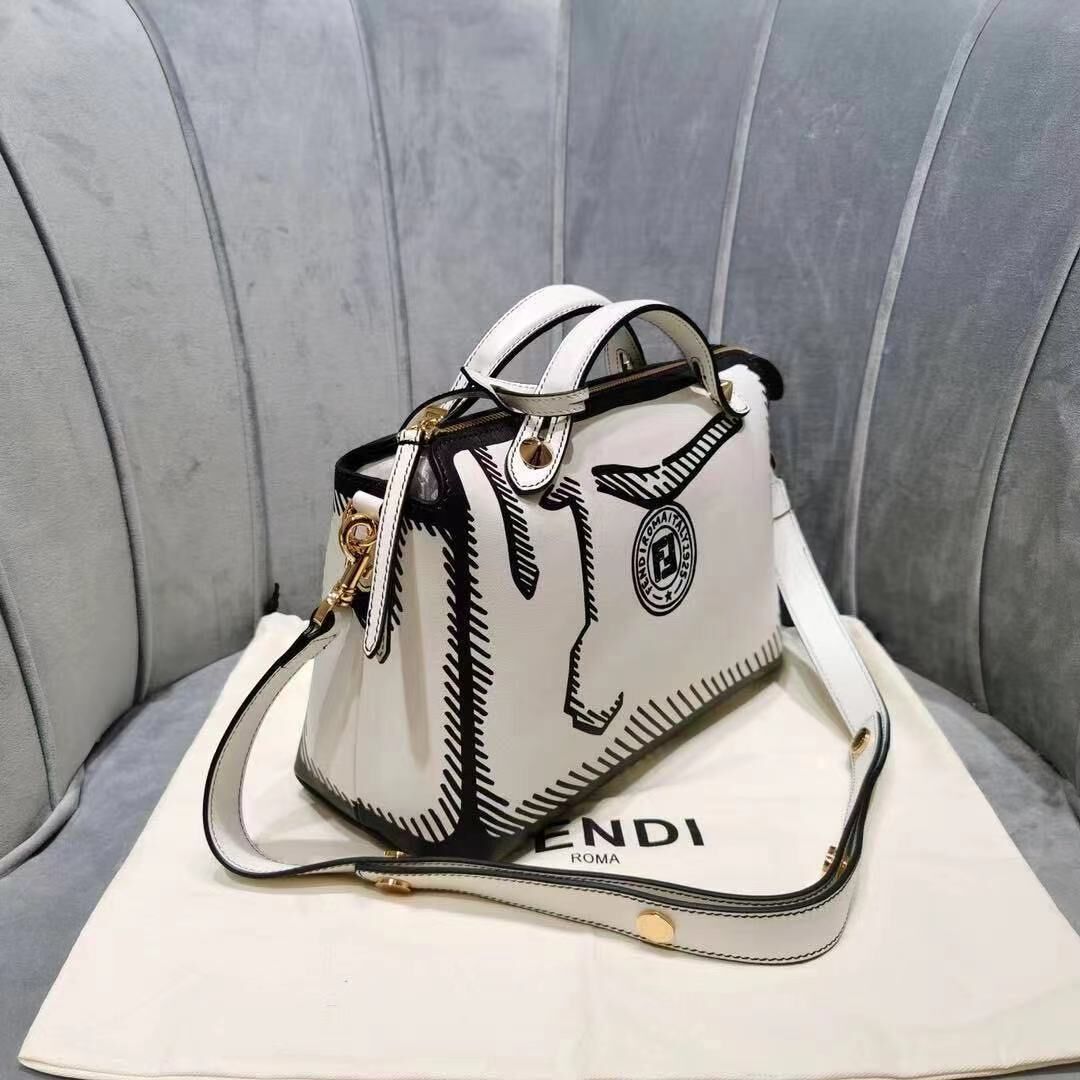 FENDI Original Leather Bag FD6588 White