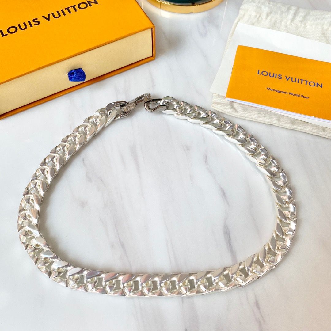 Louis Vuitton Necklace Or Bracelet LV6598