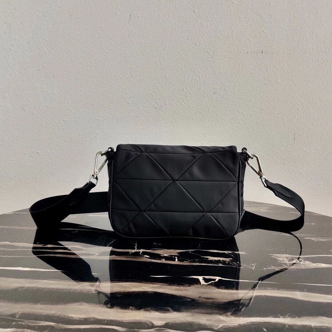 Prada Re-Edition nylon shoulder bag 1BD292A black