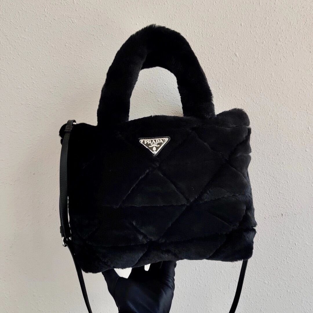 Prada Shearling tote 1BG378 black