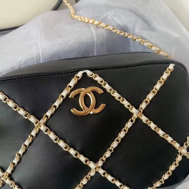 Chanel cross-body bag AS2384 black & white