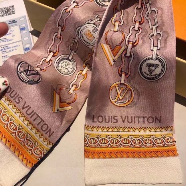 Louis Vuitton Twilly Small silk scarf CC45700