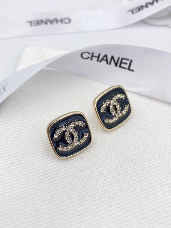 Chanel Earrings CE6305