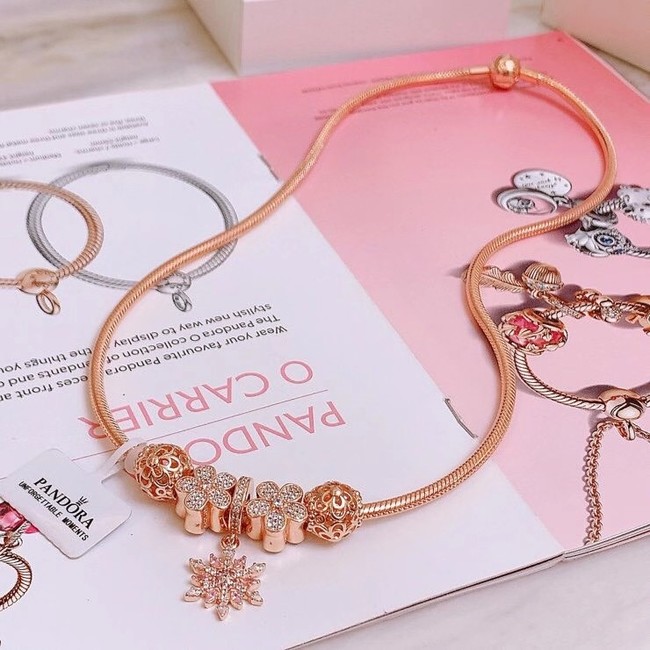 Pandora rose gold Necklace CE6317