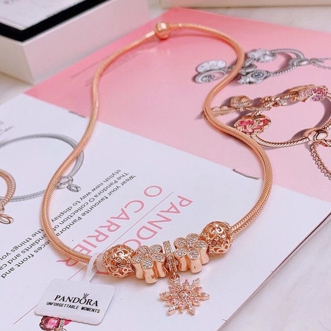 Pandora rose gold Necklace CE6317