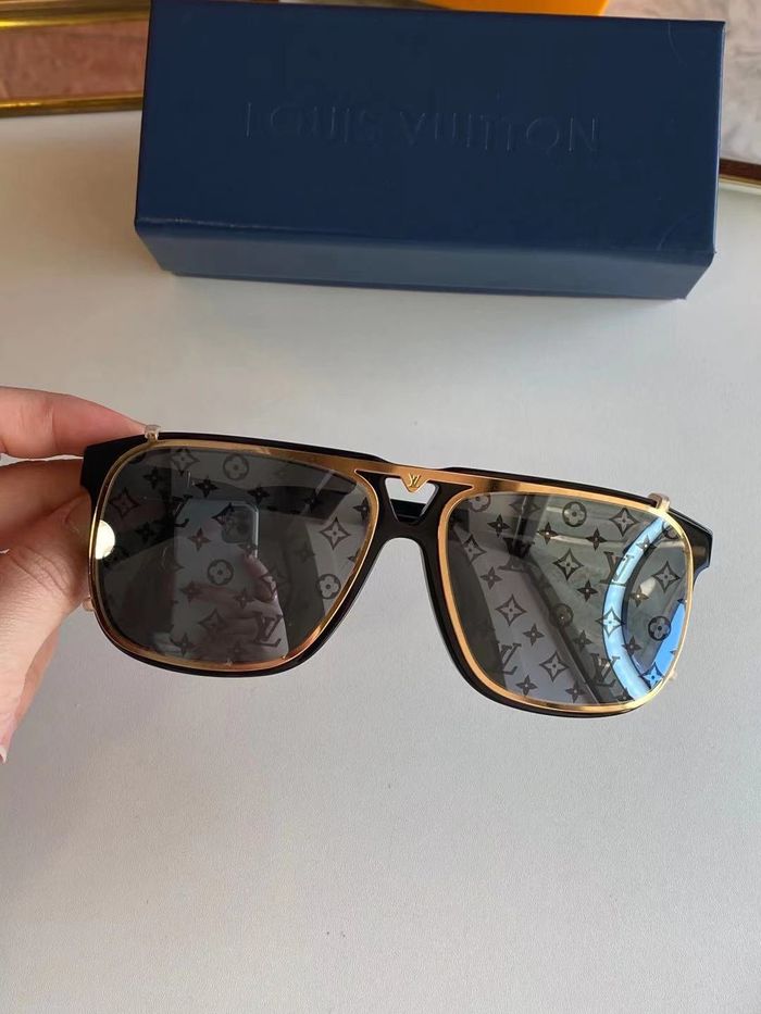 Louis Vuitton Sunglasses Top Quality LV6001_0126