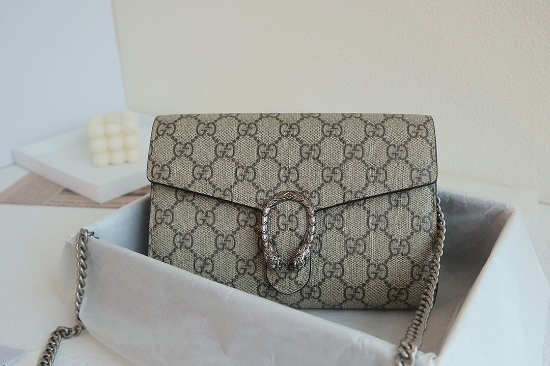 Gucci Dionysus GG Supreme Shoulder Bag 401231 Apricot