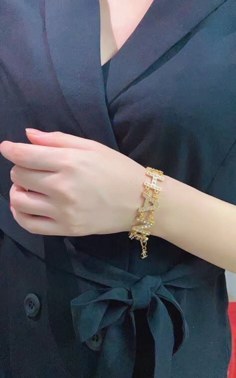 Chanel Bracelet CE6332