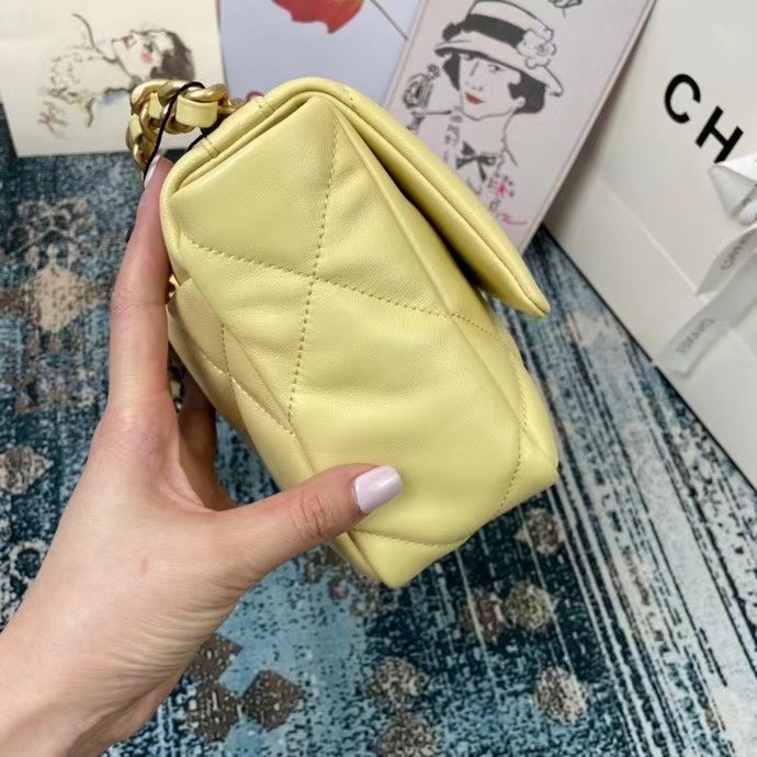 Chanel 19 flap bag AS1160 AS1161 AS1162 light yellow