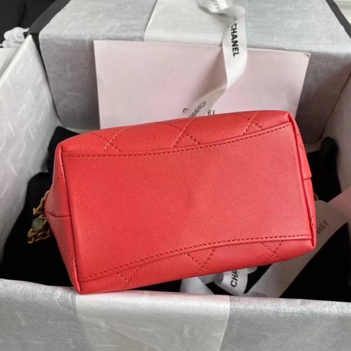 Chanel Lambskin bucket bag AS2381 red