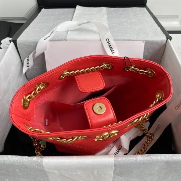 Chanel Lambskin bucket bag AS2381 red