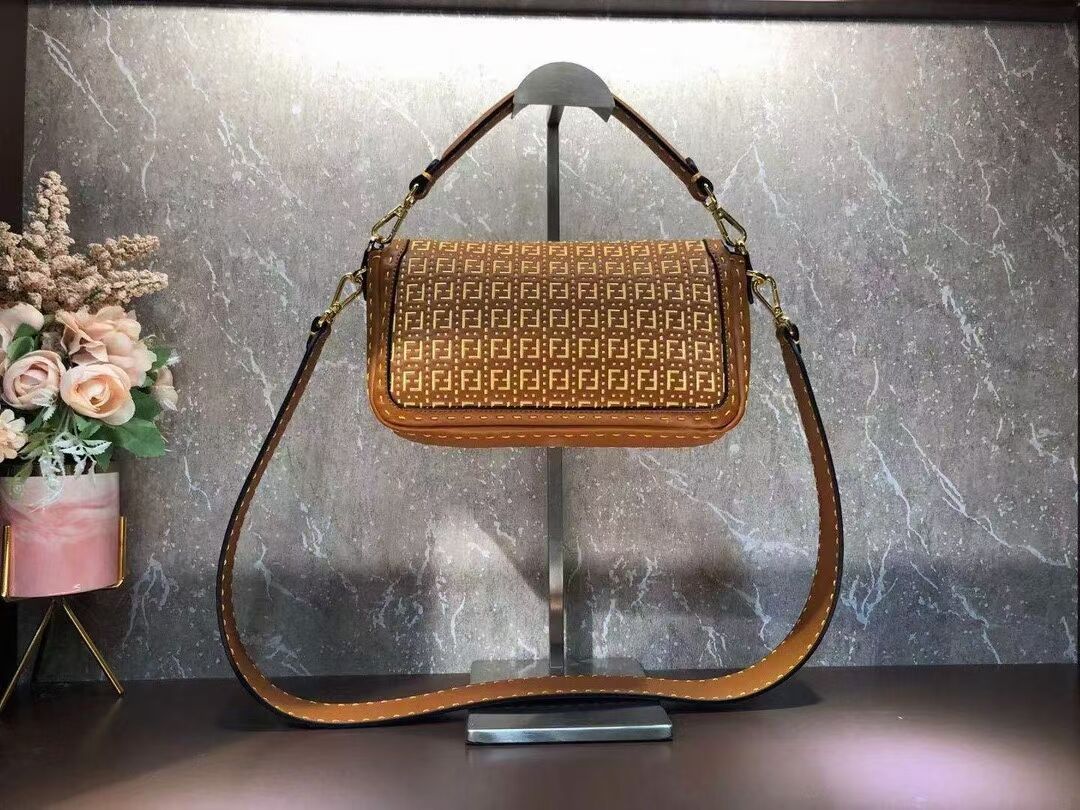 FENDI BAGUETTE Bag F1520 brown