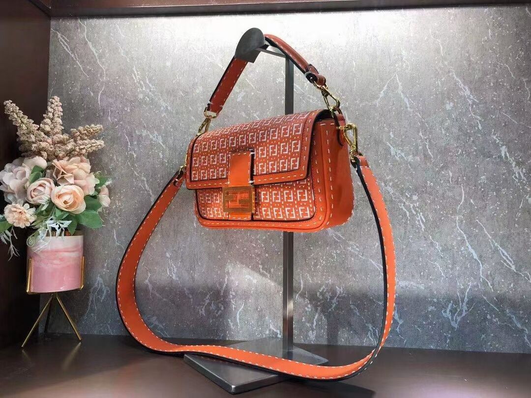 FENDI BAGUETTE Bag F1520 orange