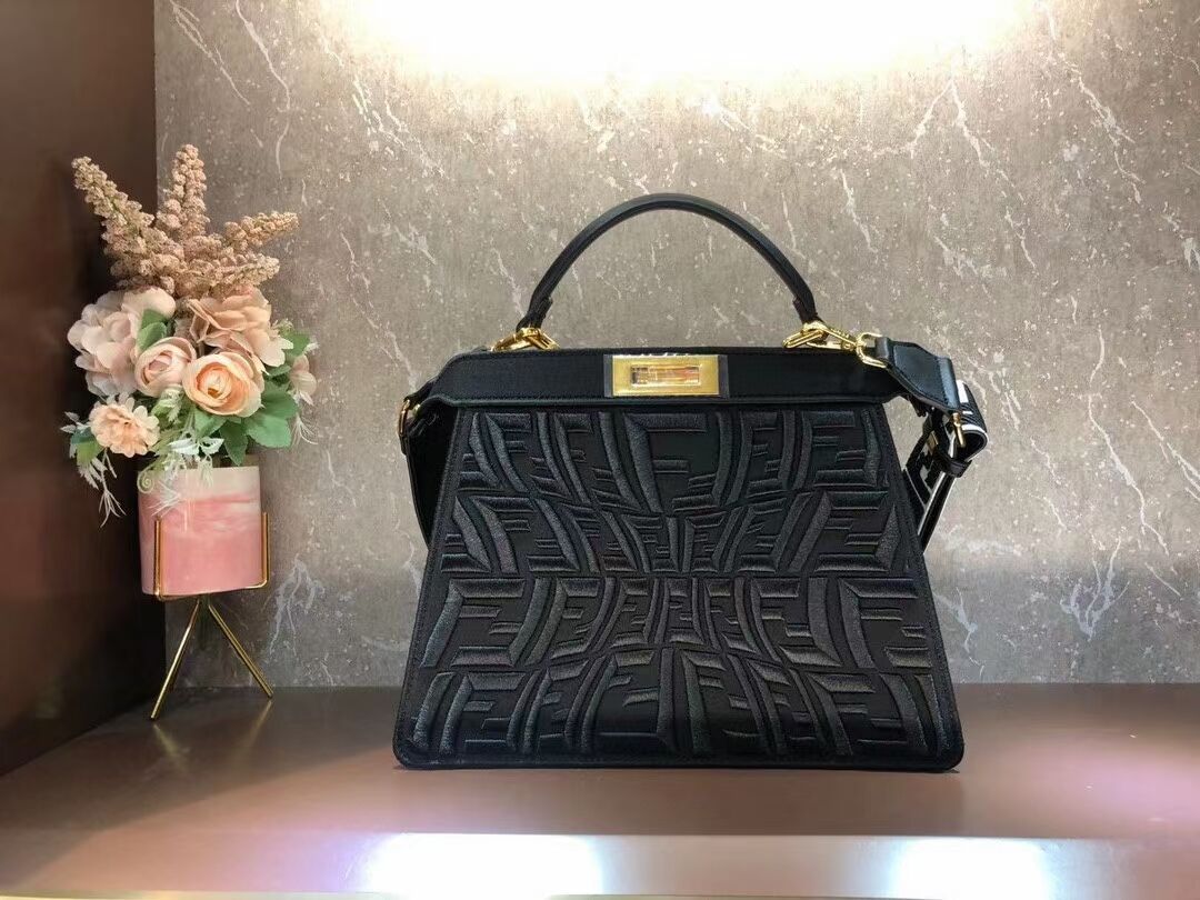 FENDI PEEKABOO ICONIC ESSENTIALLY leather bag F1516 black