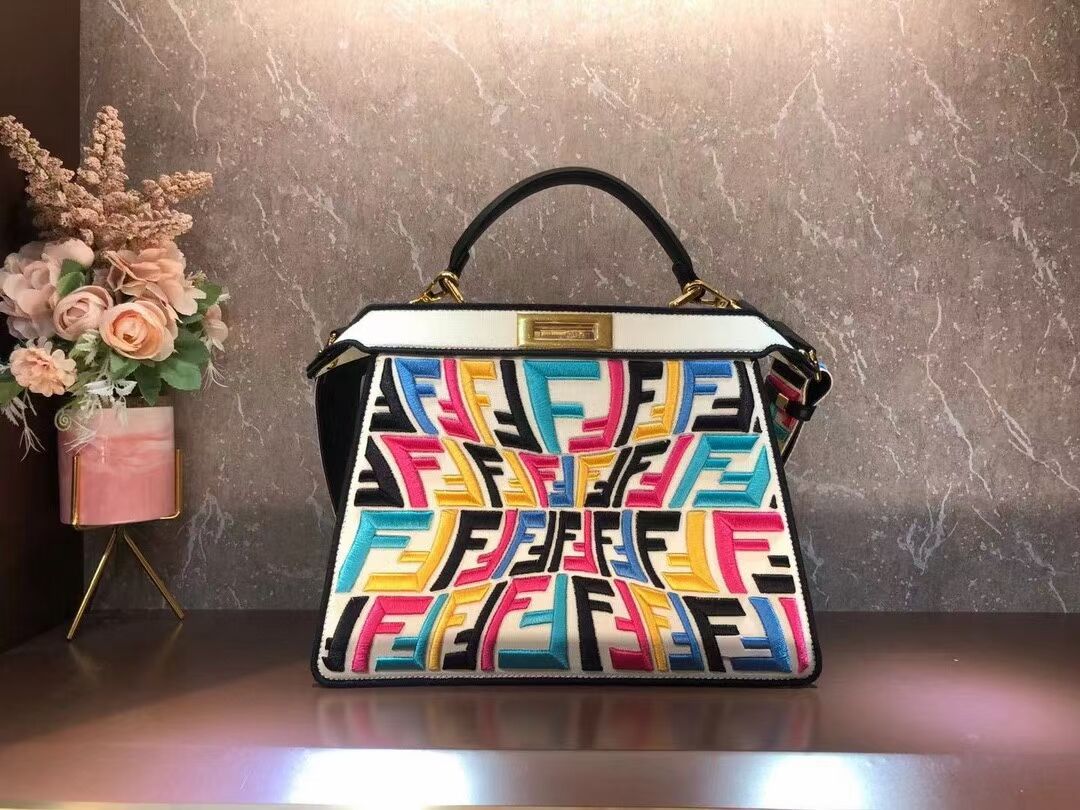 FENDI PEEKABOO ICONIC ESSENTIALLY leather bag F1516 colour 