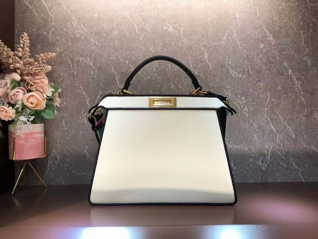 FENDI PEEKABOO ICONIC ESSENTIALLY leather bag F1516 colour 