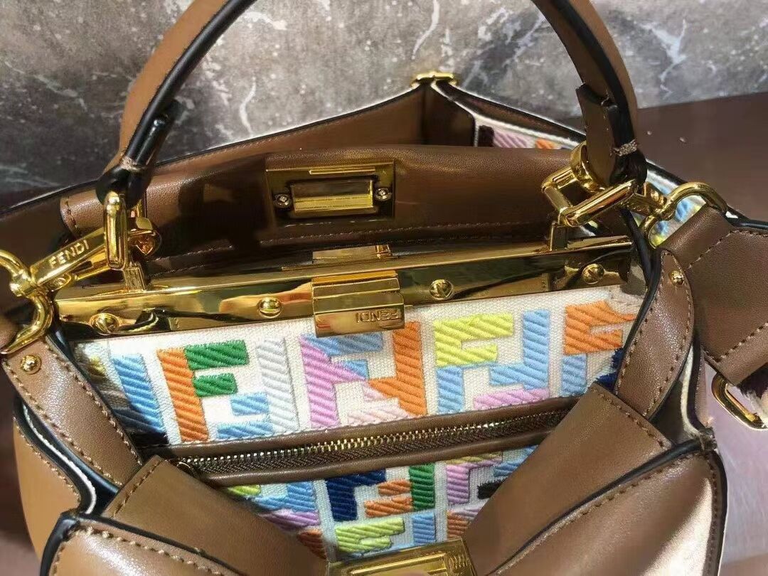 FENDI PEEKABOO ISEEU SMALL leather bag F1615 blackish green