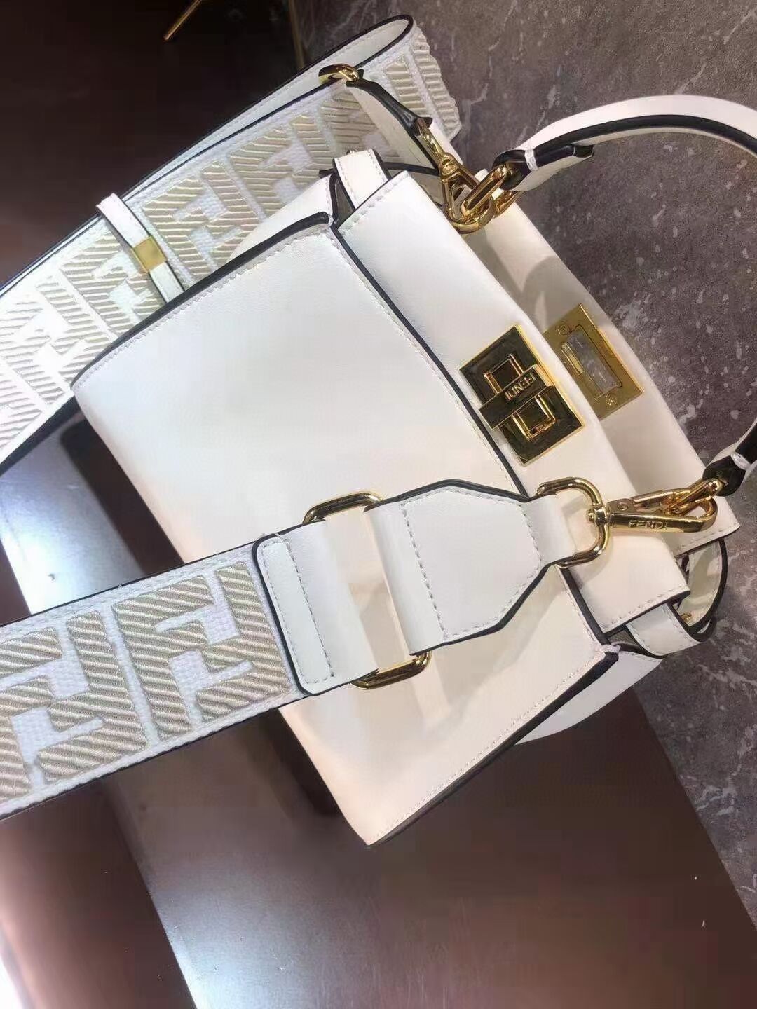 FENDI PEEKABOO ISEEU SMALL leather bag F1615 white