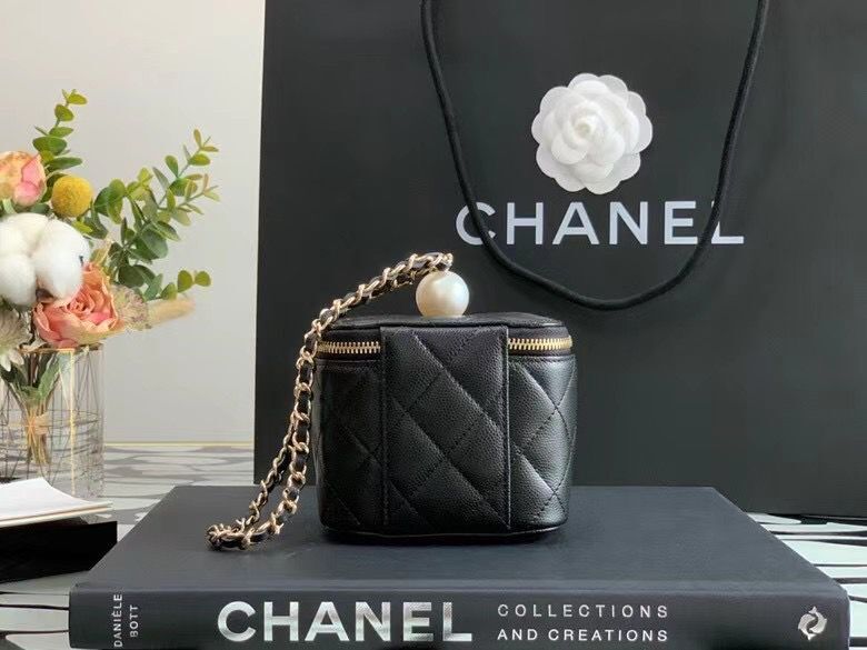 Chanel Original Caviar Leather Cosmetic Bag AP2195 Black