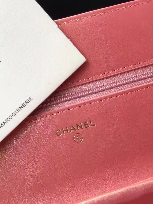 Chanel Iridescent Calfskin Chain Wallet 33814 pink