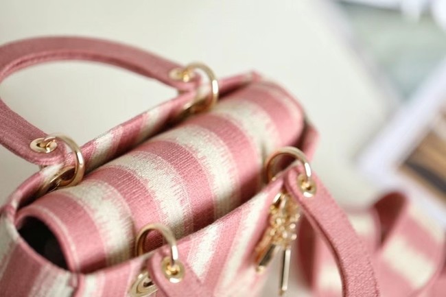 DIOR MEDIUM LADY D-LITE BAG Pink D-Stripes Embroidery M0565