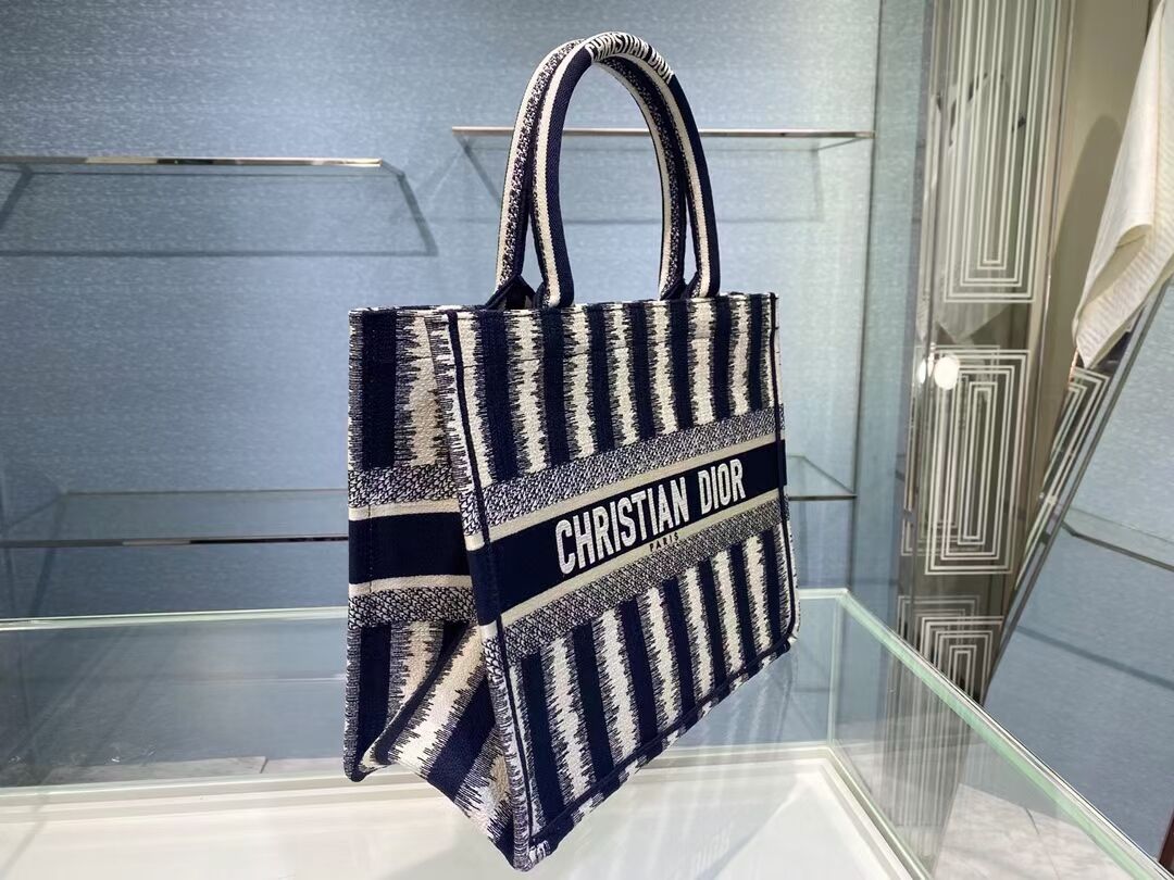 DIOR BOOK TOTE Blue D-Stripes Embroidery M1287Z