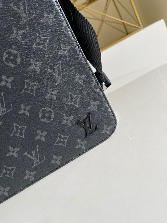 Louis Vuitton DISTRICT MM M45271 black