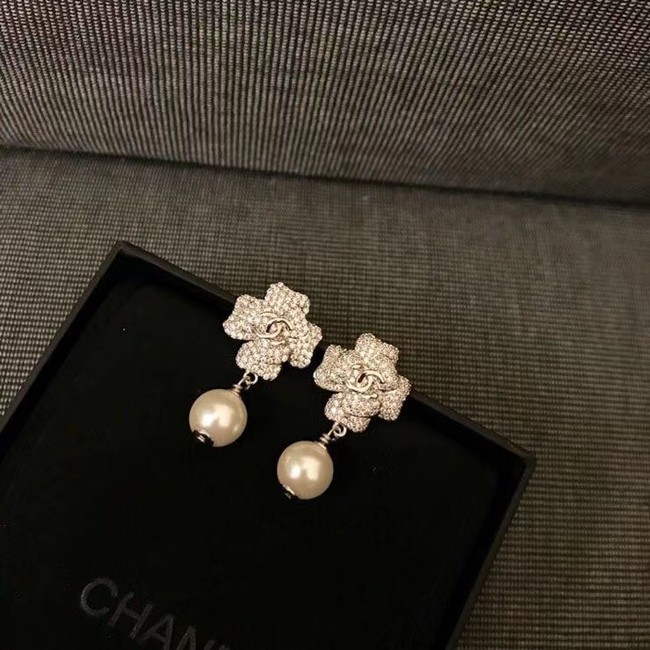 Chanel Earrings CE6425