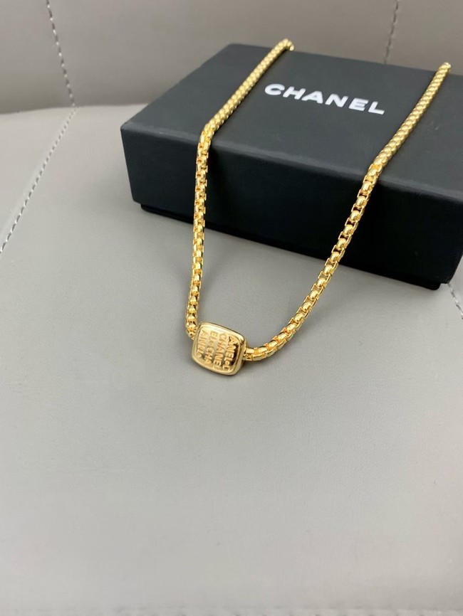 Chanel Necklace CE6412