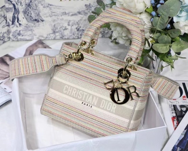 DIOR MEDIUM LADY D-LITE BAG D-Stripes Embroidery M0565 Beige