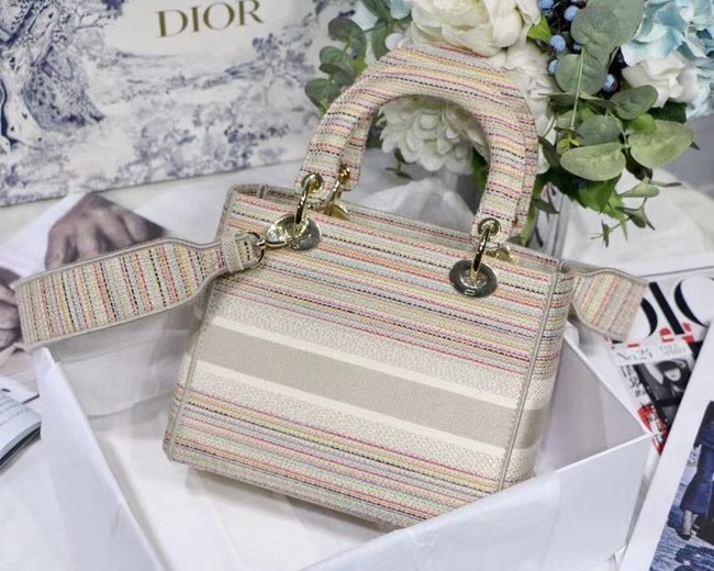 DIOR MEDIUM LADY D-LITE BAG D-Stripes Embroidery M0565 Beige