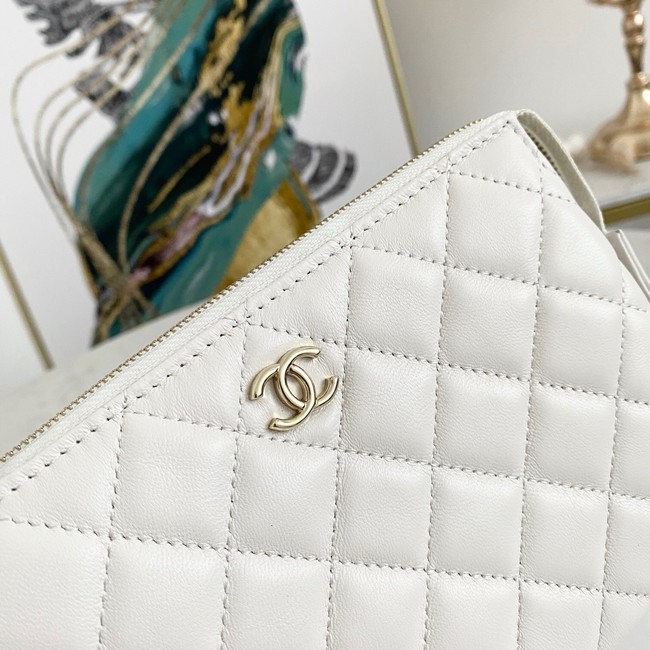 Chanel Grained Calfskin Clutch Bag 81050 white