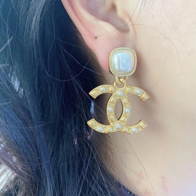 Chanel Earrings CE6502