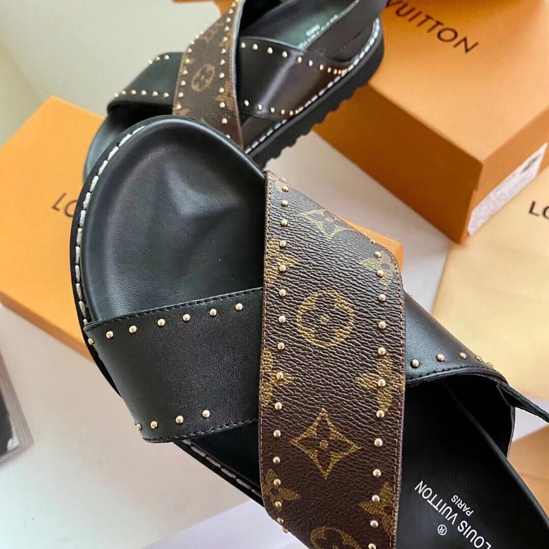 Louis Vuitton Shoes LV51132