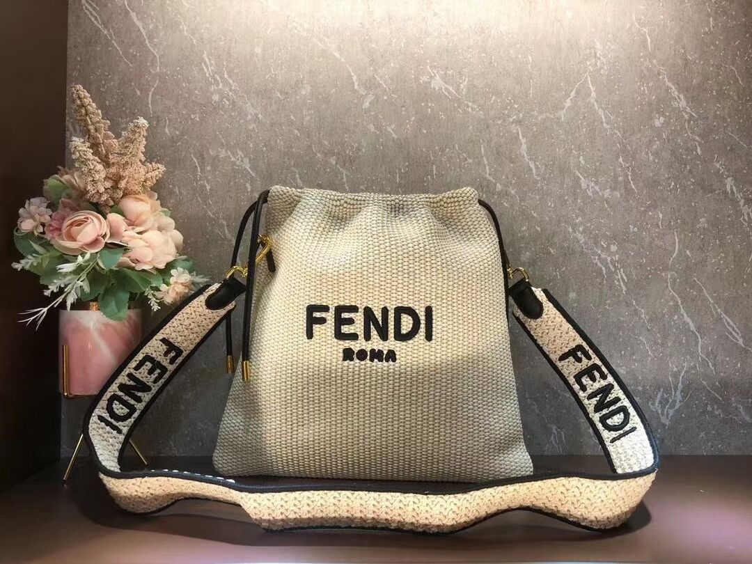 FENDI PACK SMALL POUCH Braided straw small-bag F1529 beige