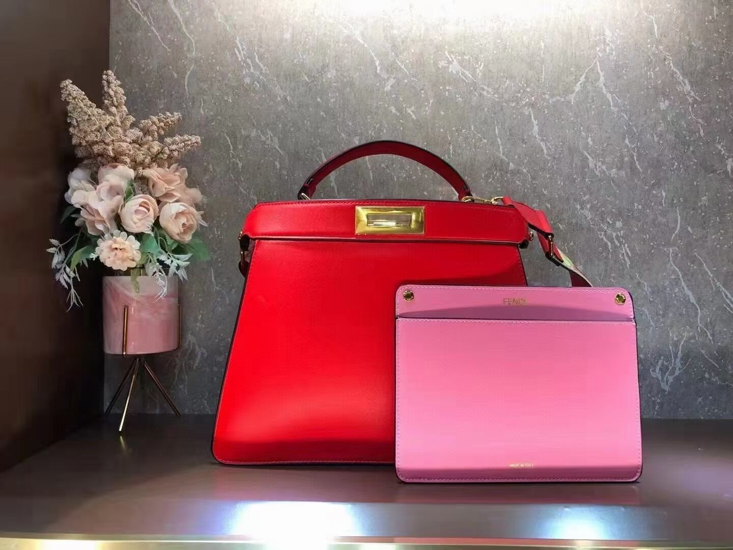 FENDI PEEKABOO ISEEU MEDIUM leather bag 8BN321A6 red