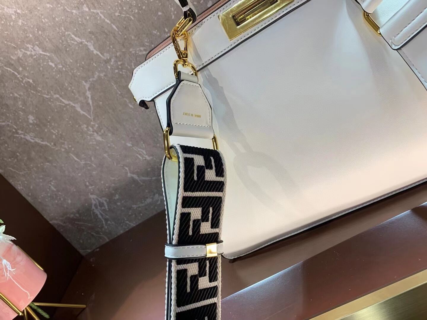 FENDI PEEKABOO ISEEU MEDIUM leather bag F1392 white