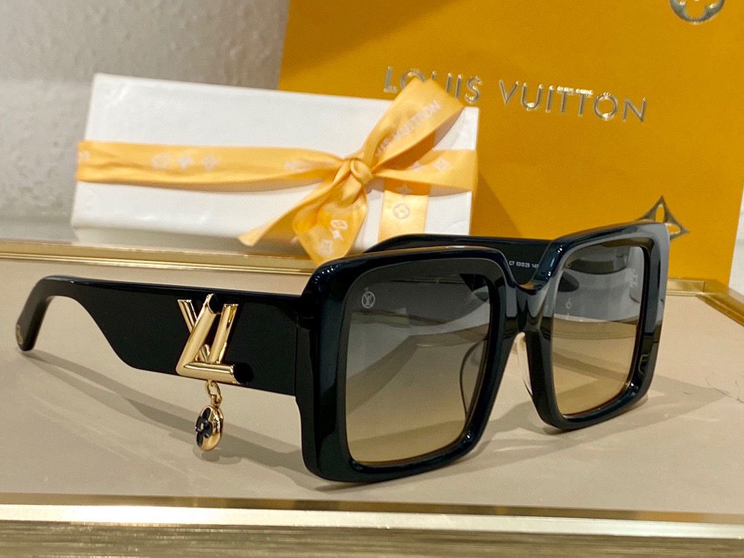 Louis Vuitton Sunglasses Top Quality LV8921