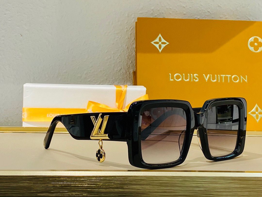 Louis Vuitton Sunglasses Top Quality LV8921