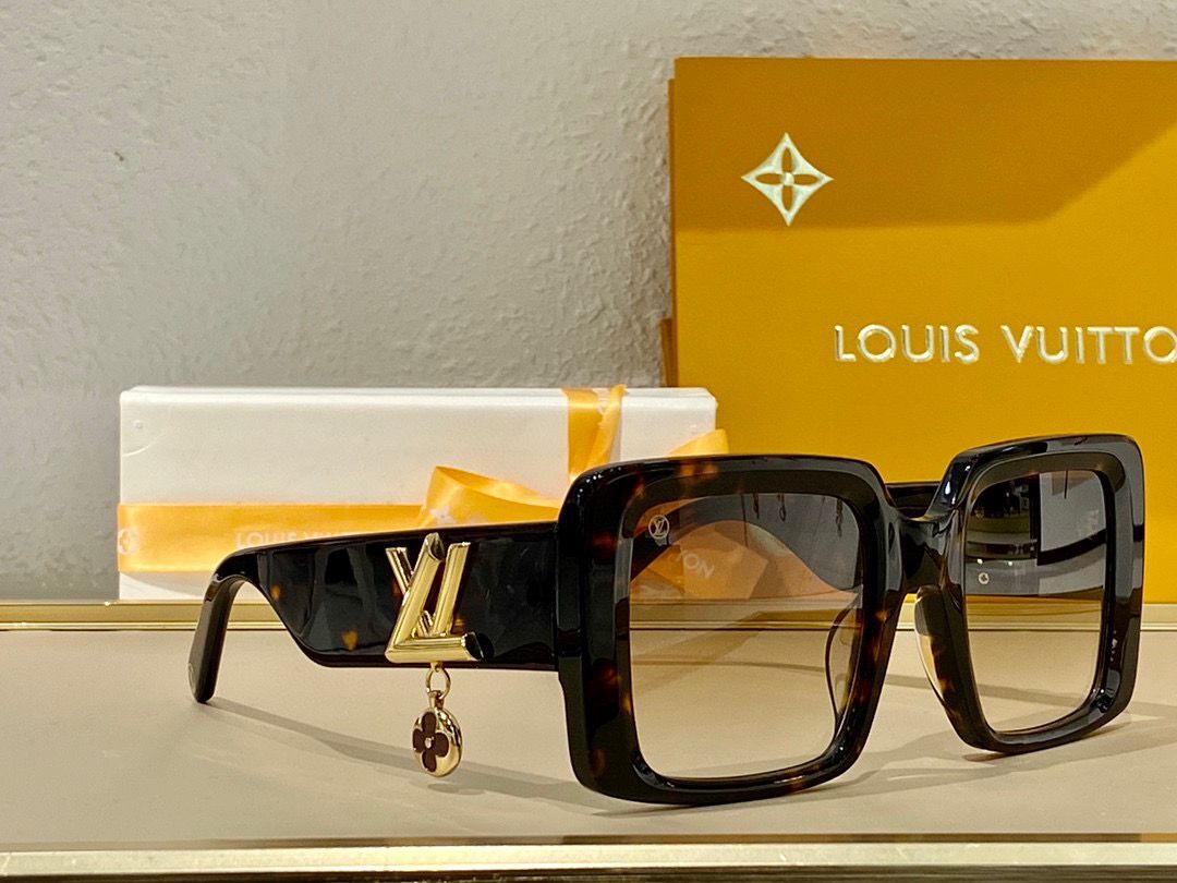 Louis Vuitton Sunglasses Top Quality LV8921