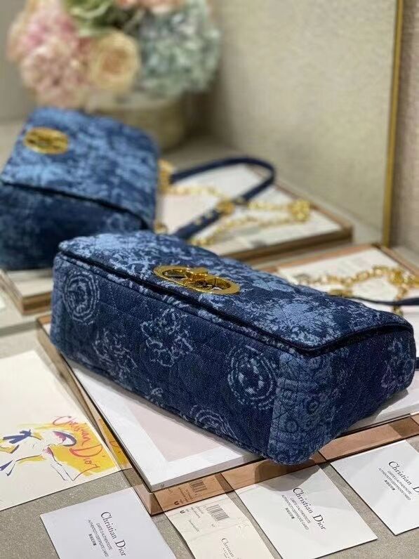 LARGE DIOR CARO BAG Blue Dior Flowers Cannage Denim M9243UJ